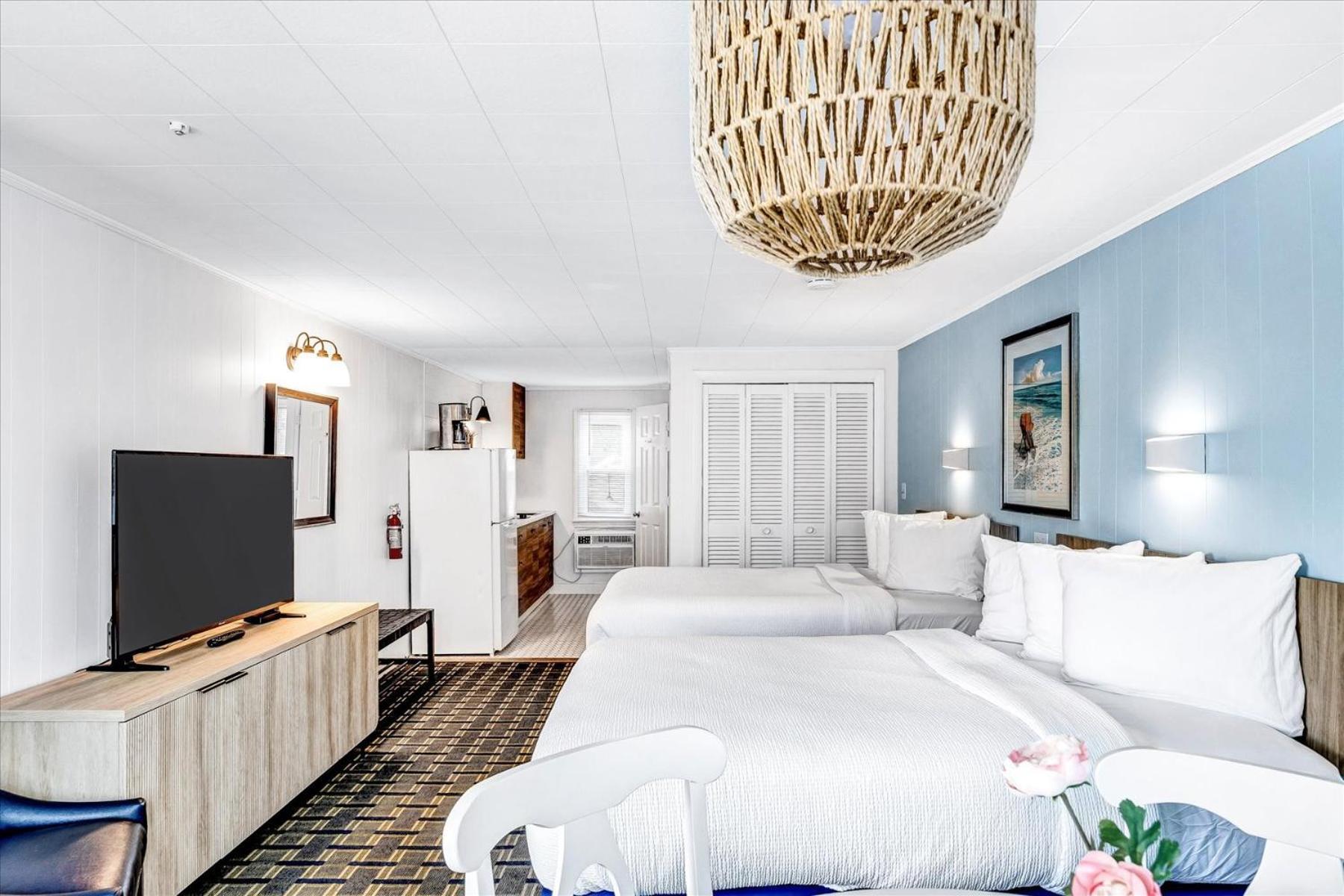 Ocean Breeze Inn 2*